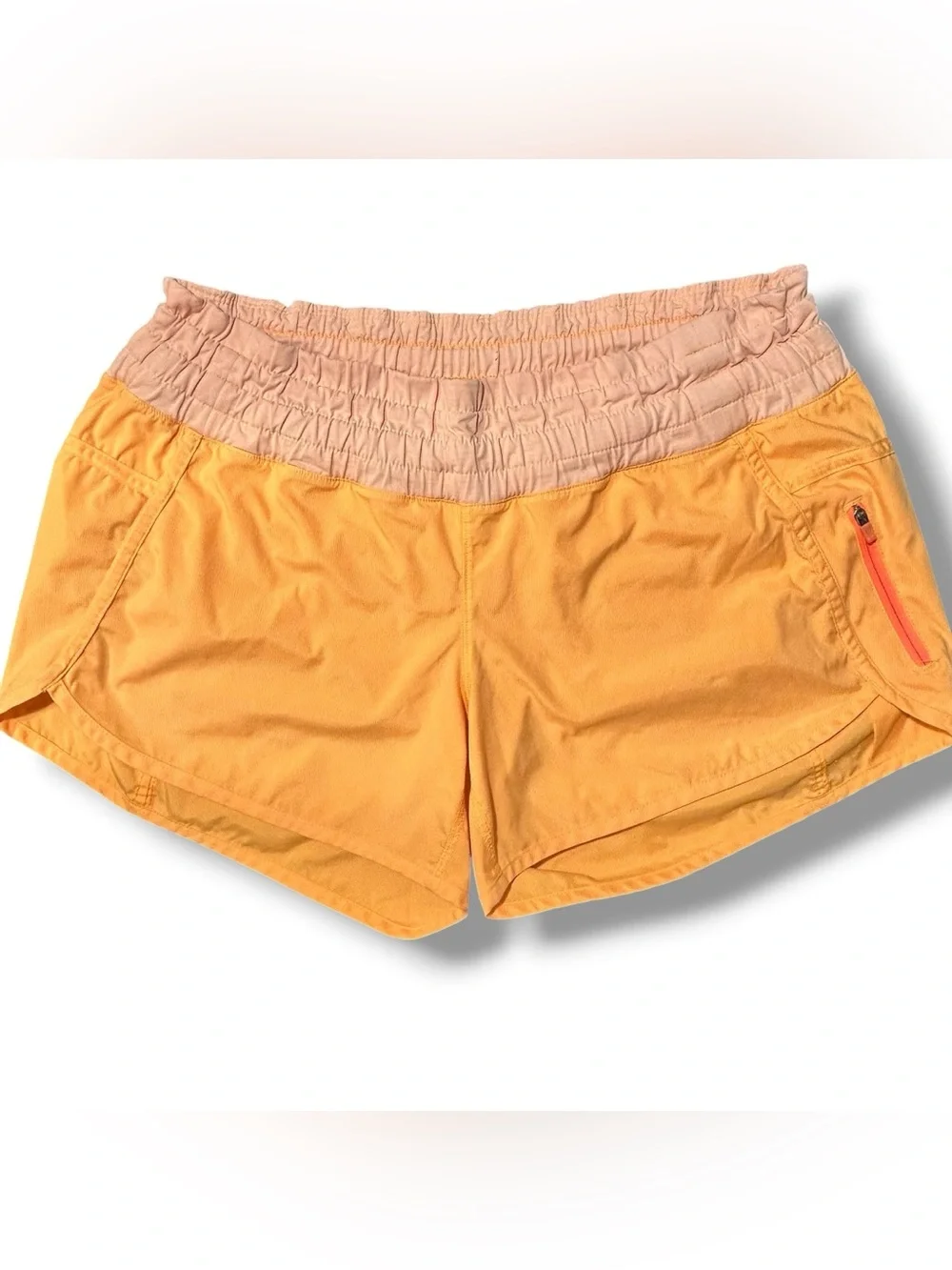 LULULEMON Women’s “Track That” Shorts 4” High Rise 2 Tone Orange Size 8 EUC!